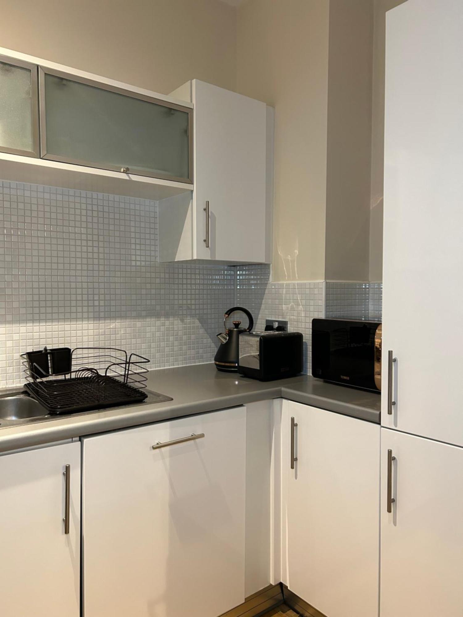 Central Birmingham City Apartment -Smart Tv - Free Parking Onsite Exterior foto